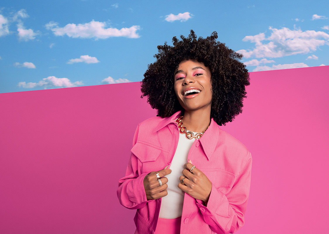 Model met getextureerd haar - Les Secrets de Loly 